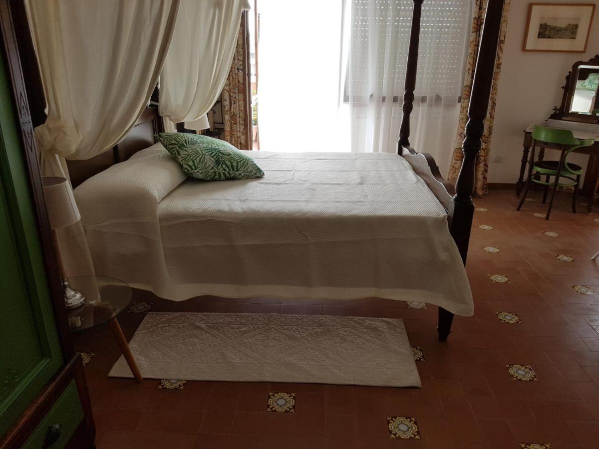 La Terrazza Di Anna Hotel Sassari Ngoại thất bức ảnh