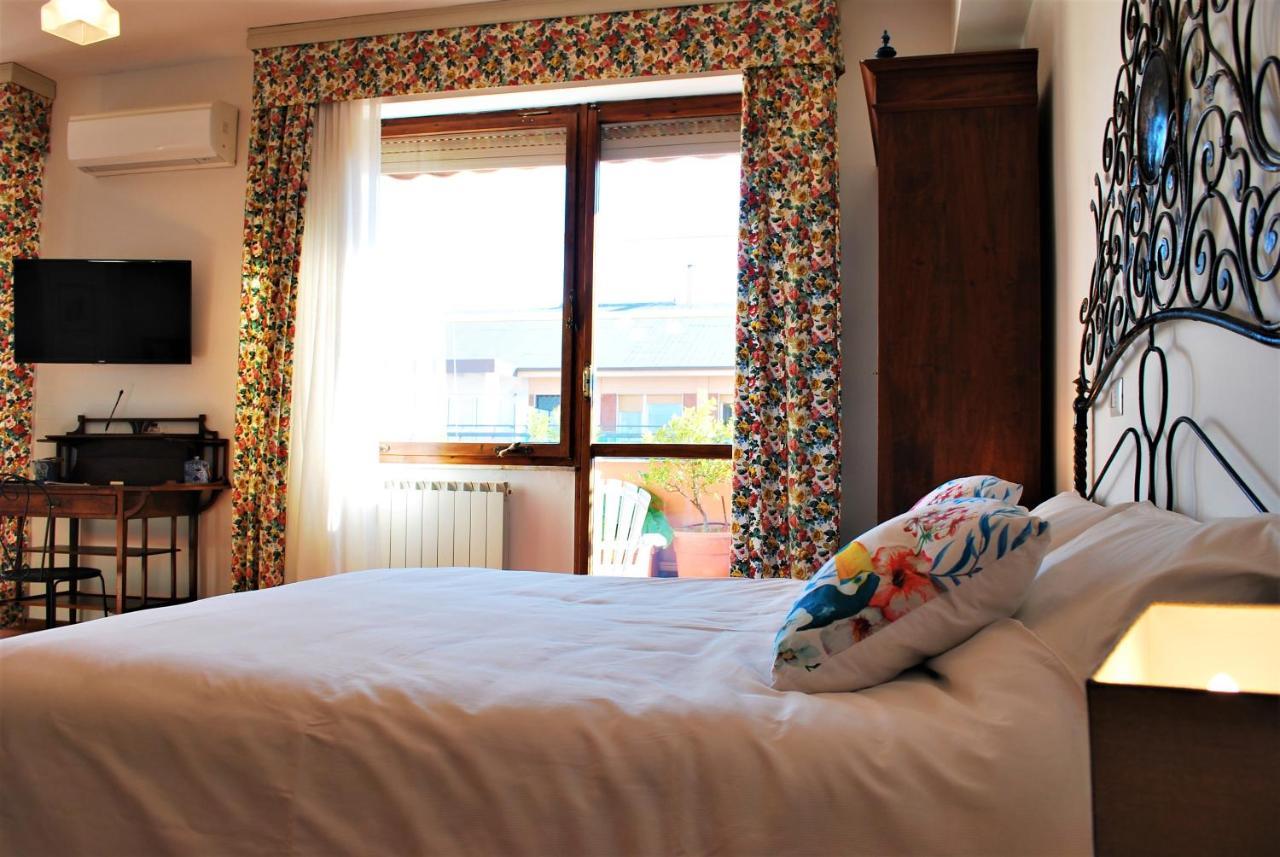 La Terrazza Di Anna Hotel Sassari Ngoại thất bức ảnh