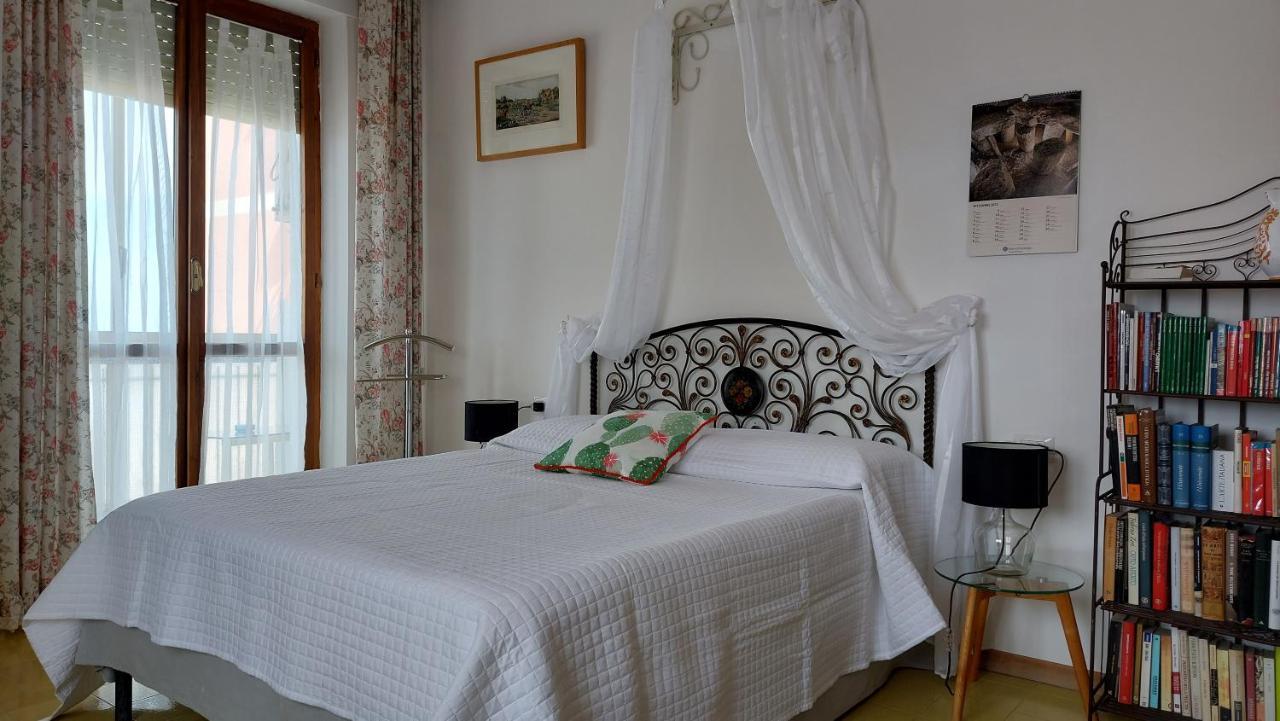 La Terrazza Di Anna Hotel Sassari Ngoại thất bức ảnh